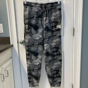NWT NBA Gray Black Camo Joggers Lined Size Large